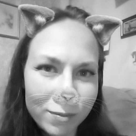 Meet your Posher, Cindy - Picture 1 of 1